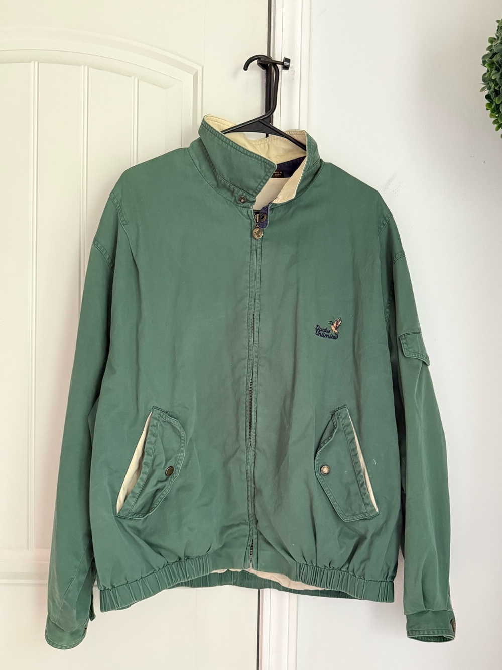 Ducks Unlimited Green Harrington-Style Bomber Jacket with Cream Trim